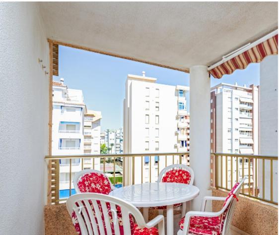 Jardin 5 Playa De Gandia - No Fiestas - Con Wifiアパートメント エクステリア 写真